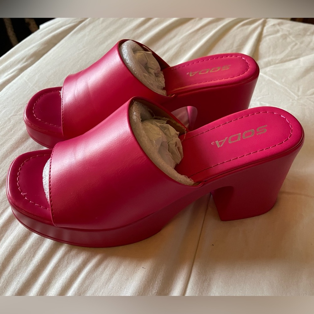 Platform Slide Sandals Fuchsia Pink Size 8